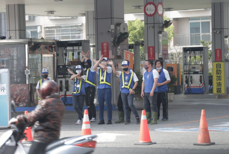 「全台大跳電」台南、高雄不只陷入黑暗還停水,超慘! 叮咚News|分享新奇與樂趣