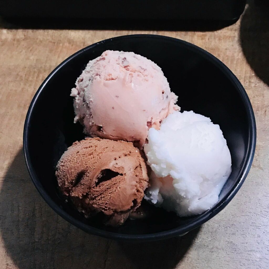 叮咚News｜分享新奇與樂趣 - 紅豆、巧克力、荔枝冰淇淋