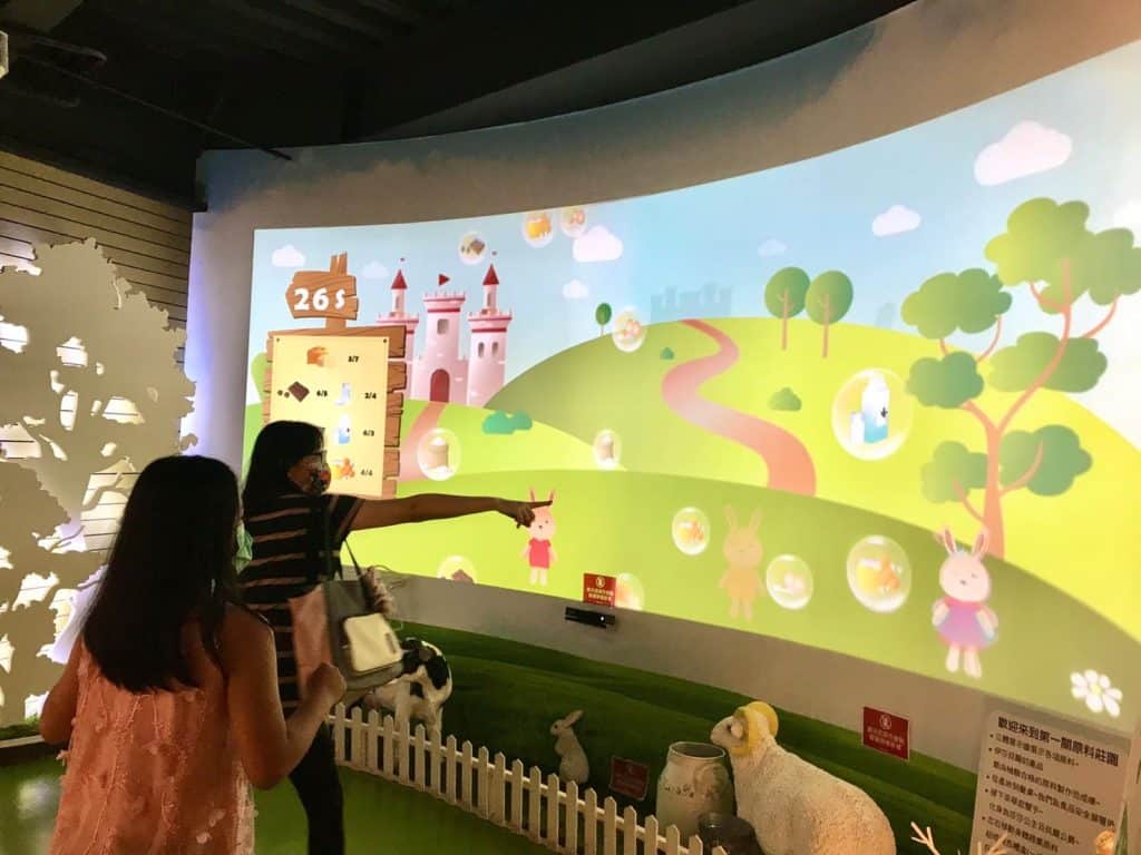 伊莎貝爾觀光工廠|門票優惠、喝下午茶、糖霜餅乾DIY! 2 叮咚News|分享新奇與樂趣 - 圖2 數位烘焙第一關 原料莊園