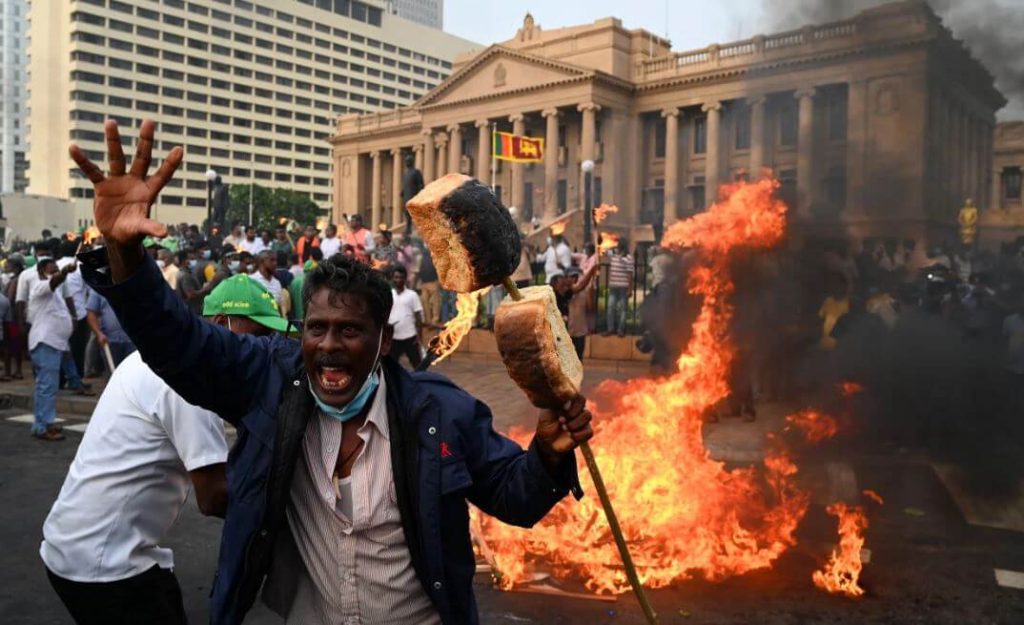 叮咚News｜分享新奇與樂趣 - K18圖一 斯里蘭卡暴動 shara S. Kodikara AFP via Getty Images
