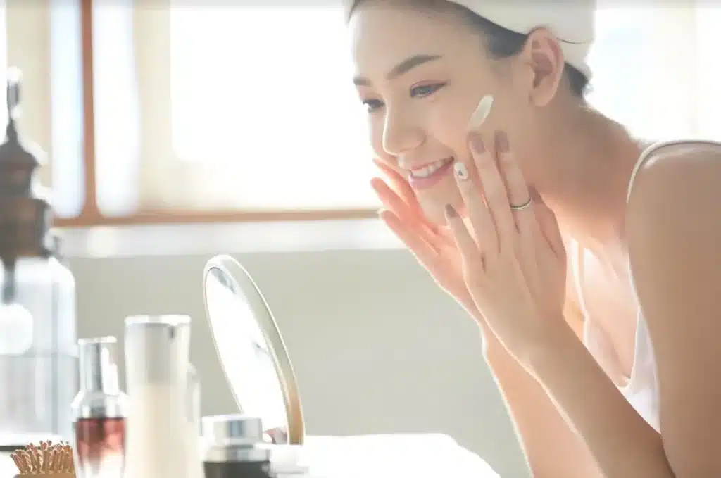 學生、小資都愛用的Top20「平價保養品」推薦!ptt、Dcard網友使用心得分享,平價也能養出水煮蛋肌膚! 叮咚News|分享新奇與樂趣