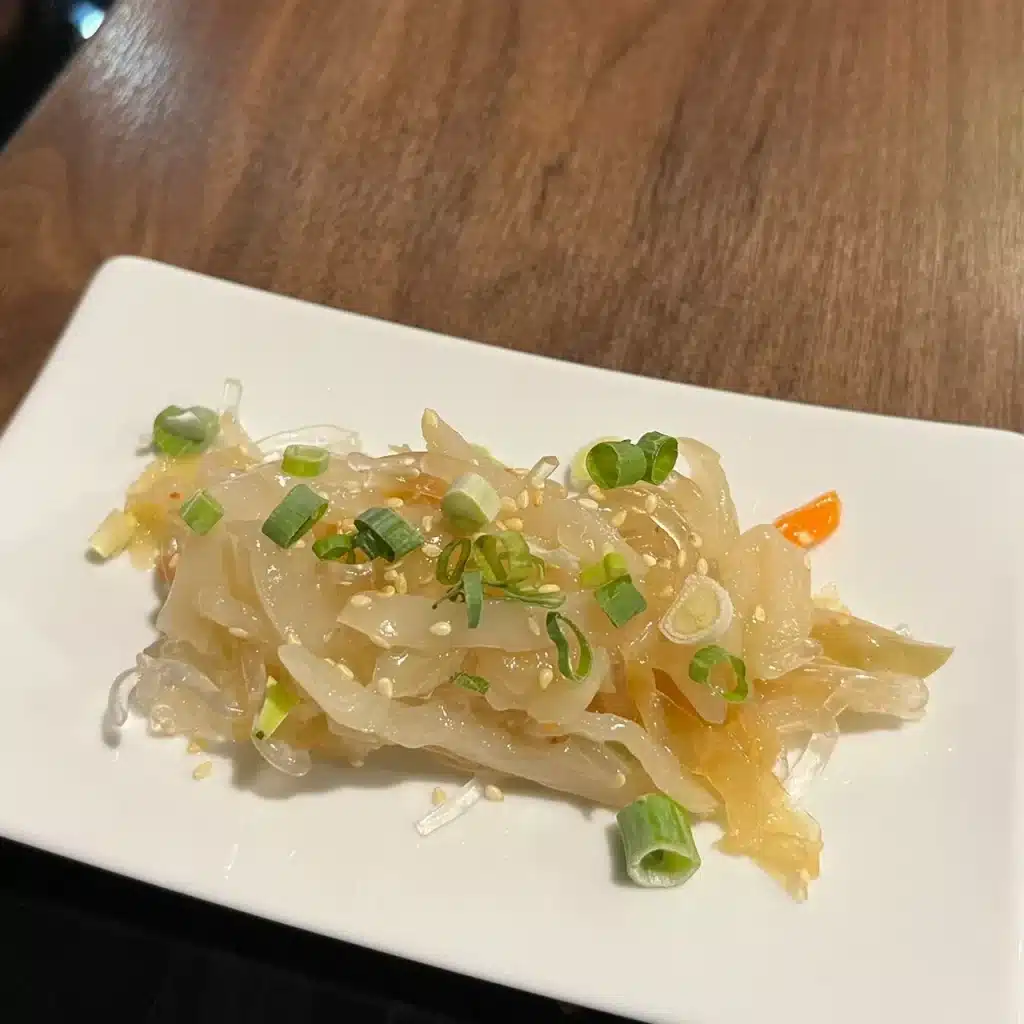禧珍家|評價、菜單、必點、價格全攻略!冷藏手切厚牛x烤布蕾鍋x炸蛋螺螄粉,宮廷風鍋物有請皇上、皇后入殿享用!台中 叮咚News|分享新奇與樂趣