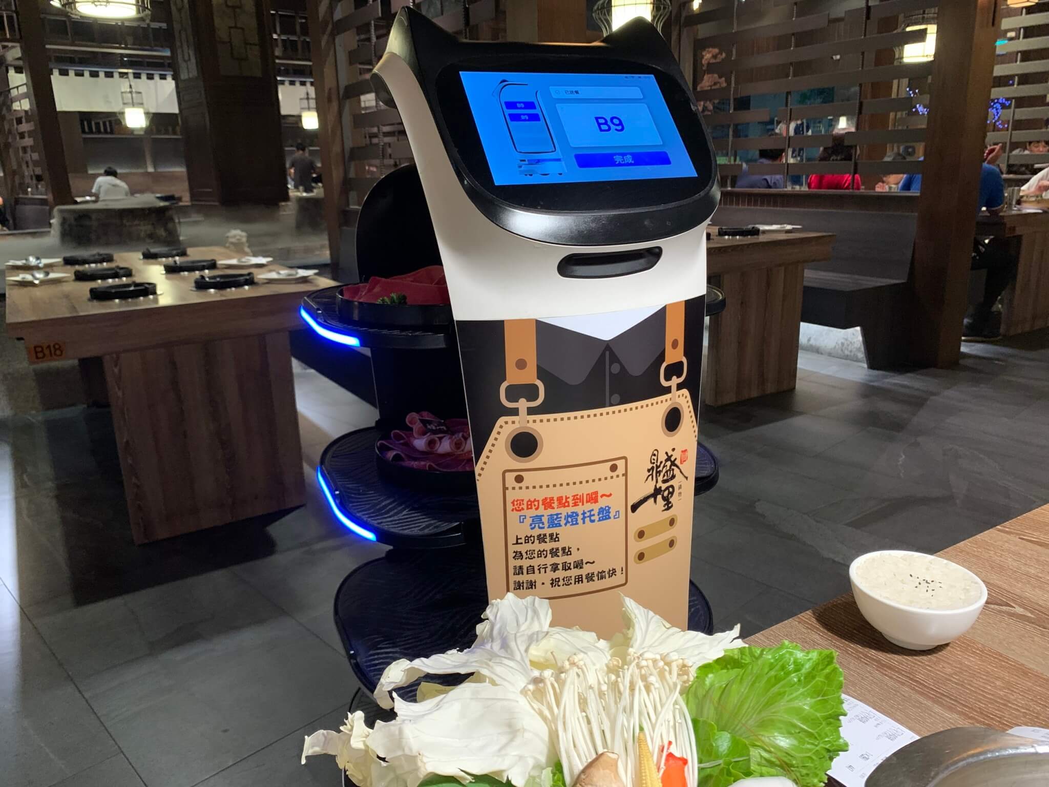 嘉義聚餐推薦|「鼎盛十里鍋物」平價中也能享受氣派的儀式感,超大場地適合多人聚餐! 11 叮咚News|分享新奇與樂趣 - 鼎盛十里鍋物圖11
