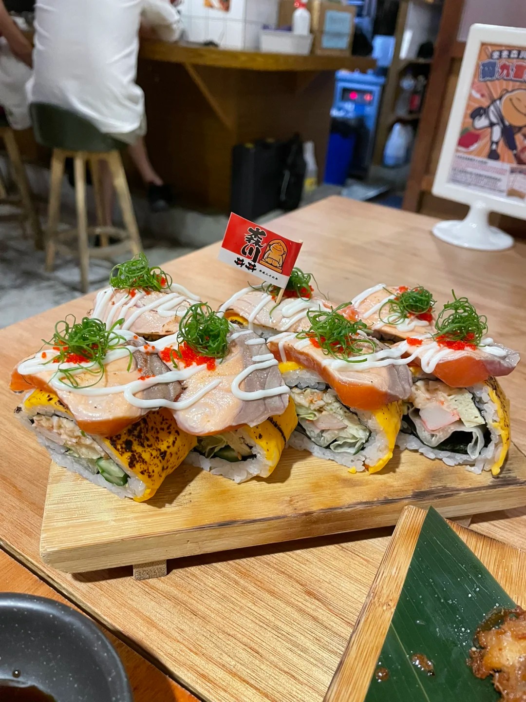 台中日本料理推薦|18家日料餐廳,高CP值、無菜單一次全收錄 2025更新版 ptt、dcard網友必訪 台中日本料理:森川丼丼梅亭橫町
