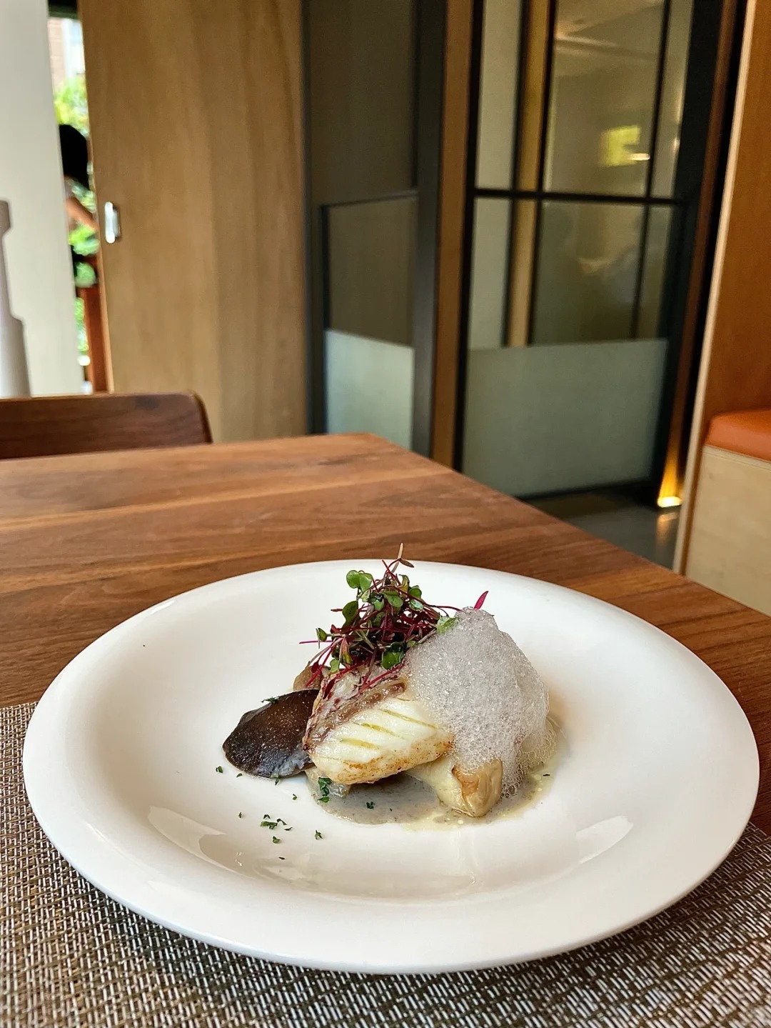 台中日本料理推薦|18家日料餐廳,高CP值、無菜單一次全收錄 2025更新版 ptt、dcard網友必訪 台中日本料理:ISAGI
