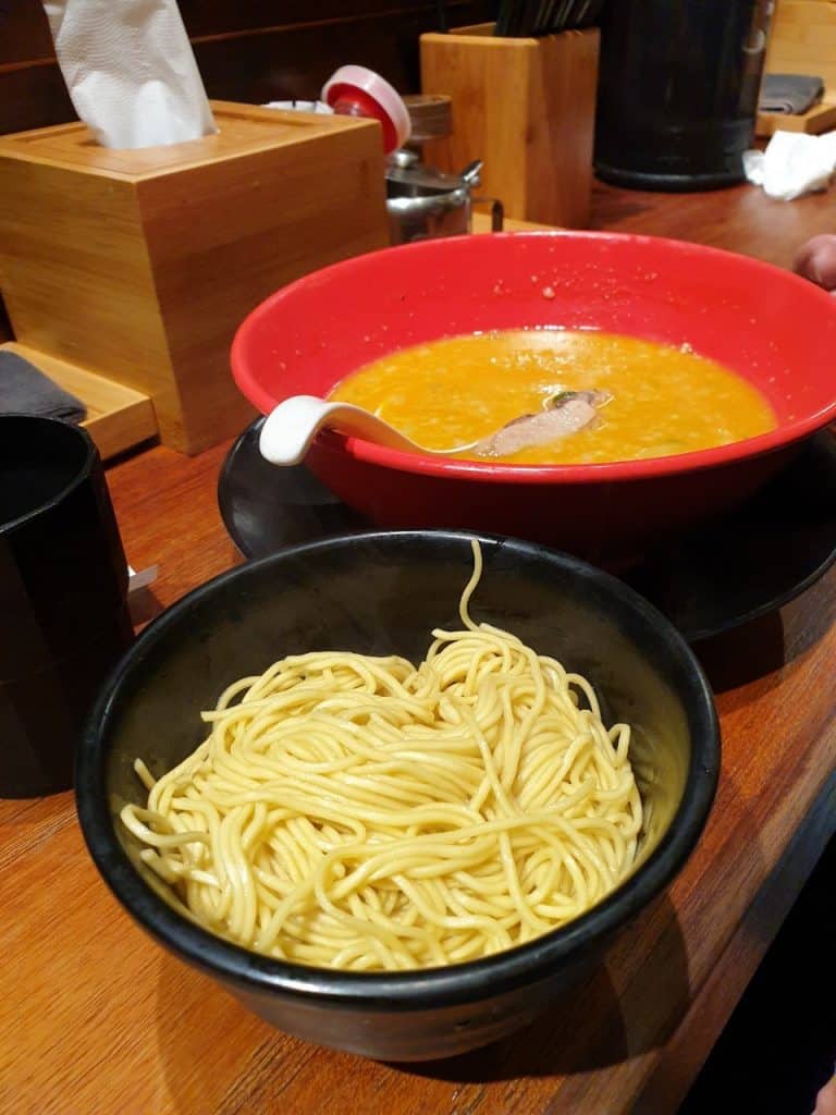 【台北拉麵】士林區拉麵-道樂拉麵|士林夜市美食推薦|免費加麵便宜又大碗 14 叮咚News|分享新奇與樂趣 - 圖14 續加麵店加會問是一球還是半球喔