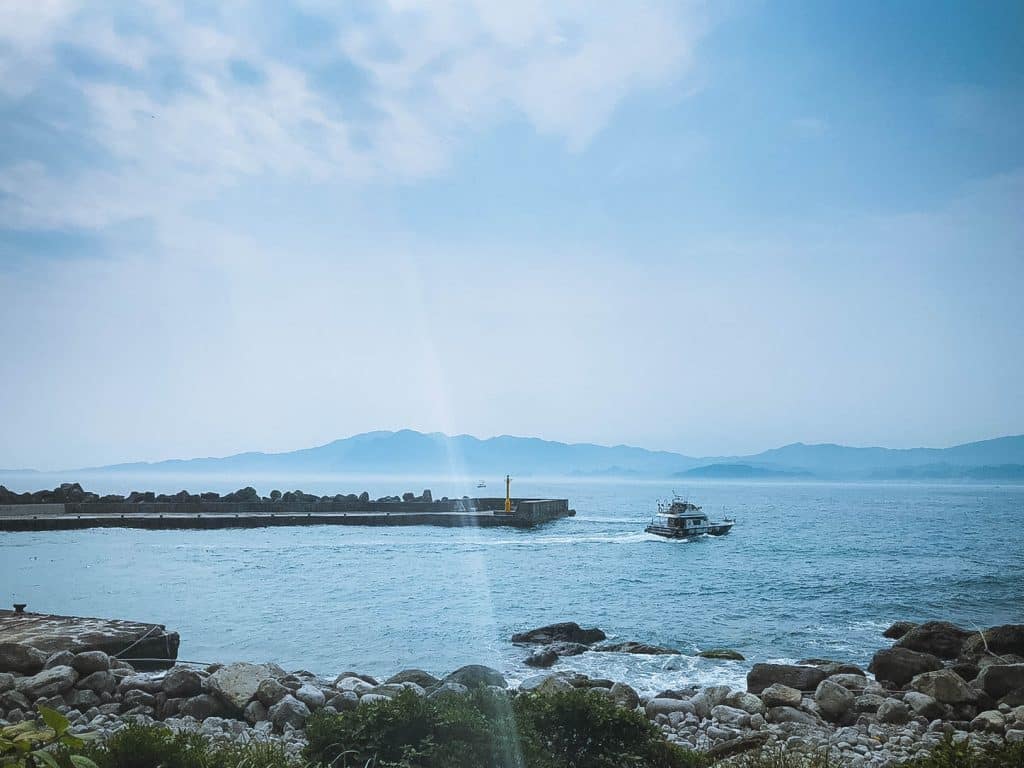 【基隆景點】基隆嶼登島|2025 開放日期、行程預約、費用多少 叮咚News|分享新奇與樂趣