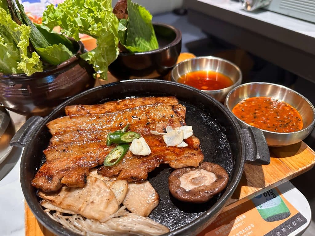 初瓦 開箱評價|菜單、訂位、評論詳細介紹:王品集團聯手孫榮推出的超強韓式料理品牌! 叮咚News|分享新奇與樂趣