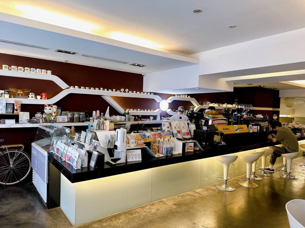 GABEE.咖啡店 開箱評價|菜單、評論|咖啡、環境近乎完美的神級咖啡廳!民生社區咖啡廳 叮咚News|分享新奇與樂趣