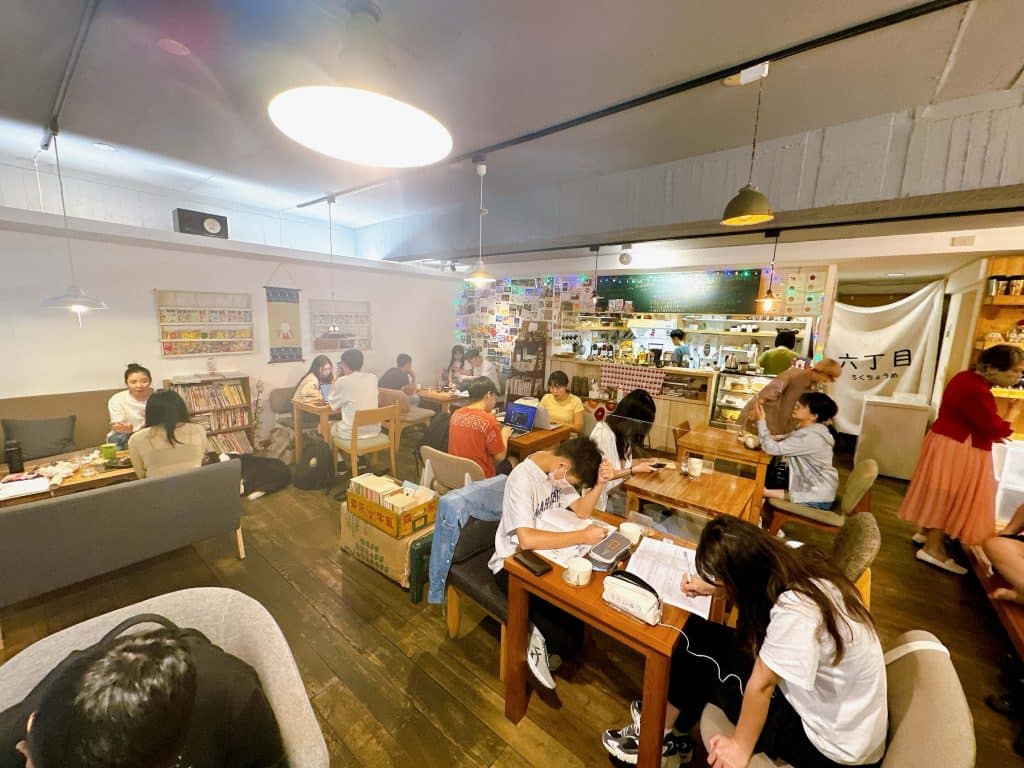 六丁目cafe 開箱評價|菜單、交通、訂位詳細介紹:螞蟻系甜點愛好者必去的日系咖啡廳!民生社區咖啡廳 叮咚News|分享新奇與樂趣