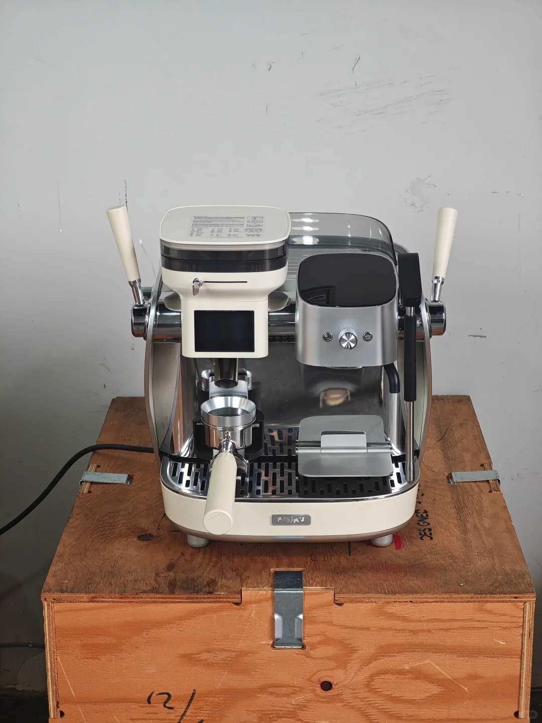 咖啡壺整合機 (Combination Coffee Maker)