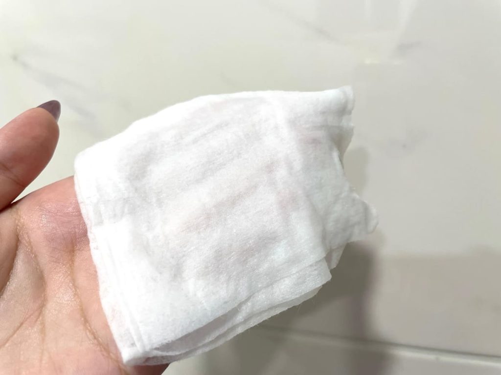 便宜又好用的SR深層卸妝水、SR水果酵素淨顏慕斯推薦!素顏美人就從臉部清潔開始! 叮咚News|分享新奇與樂趣