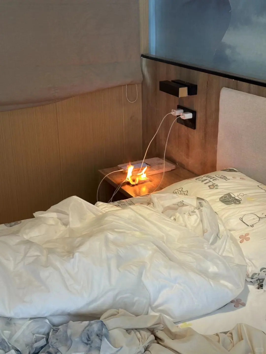 行動電源爆炸 充電寶起火