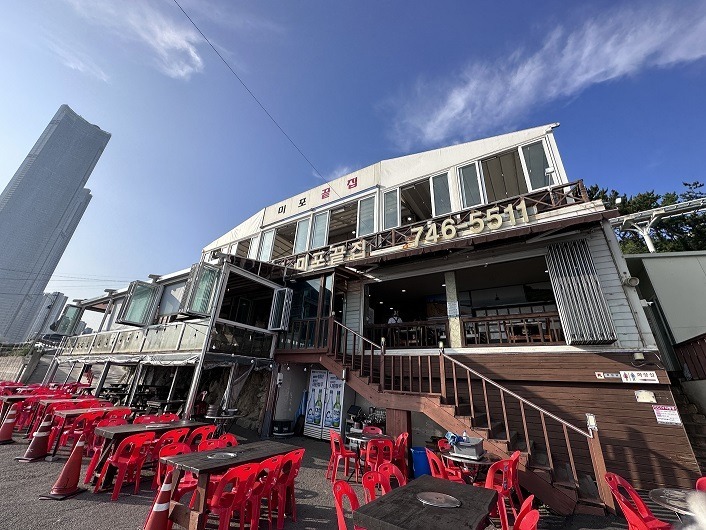 【2025釜山美食推薦】十大必吃釜山在地特色美食、小吃!真心推薦絕不踩雷! 2023 釜山美食推薦