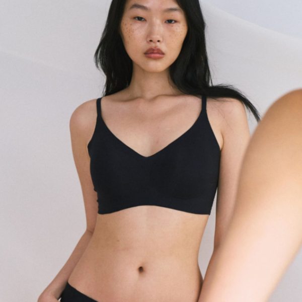 【Fashion For Yes】萊卡款24HRS失憶內衣-黑細肩：圖片 2