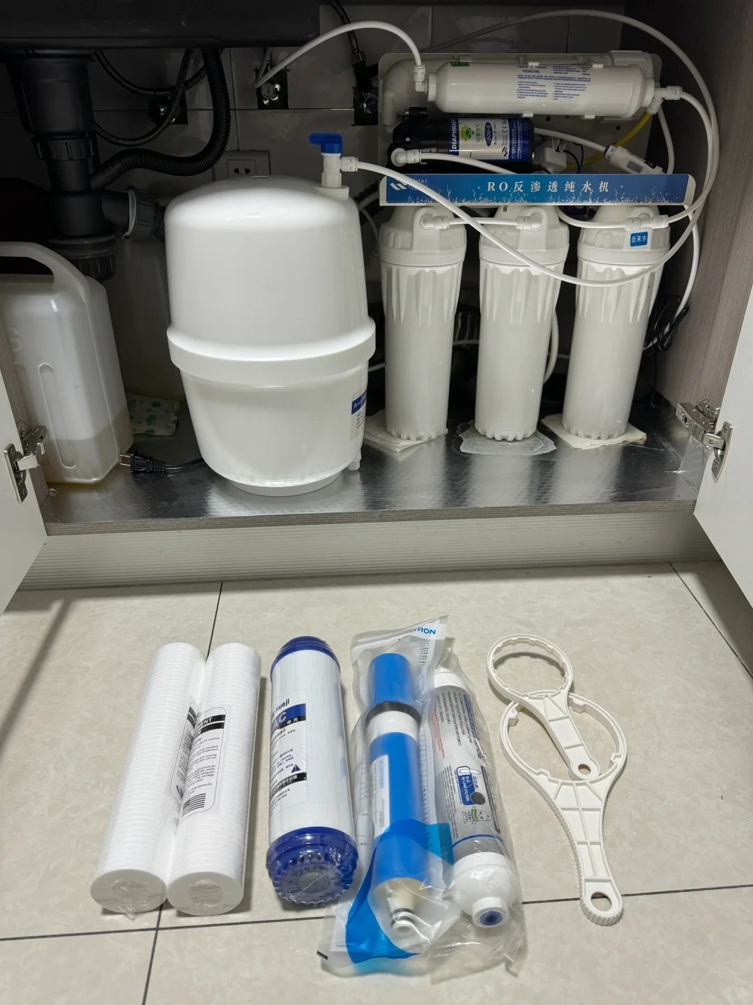 淨水器推薦|台灣熱銷的6款淨水器大評比,淨水器有哪些種類?購買該注意什麼? 淨水器濾芯更換