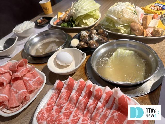川田涮涮鍋|交通、菜單、評價,超完整懶人包!霜淇淋吃到飽的平價火鍋!交通、菜單、評價,超完整懶人包! 川田涮涮鍋上菜