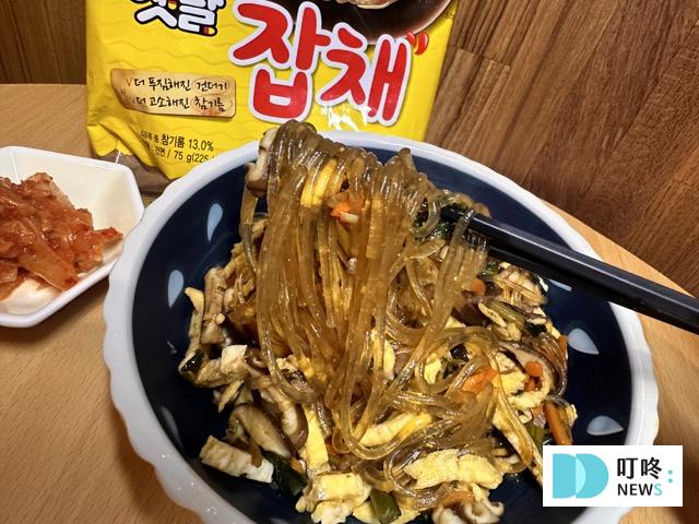 【不倒翁泡麵系列】開箱測評(附實拍圖)!原味金拉麵、起司、泡菜、韓式冬粉超完整試吃評價! 不倒翁乾拌冬粉麵體
