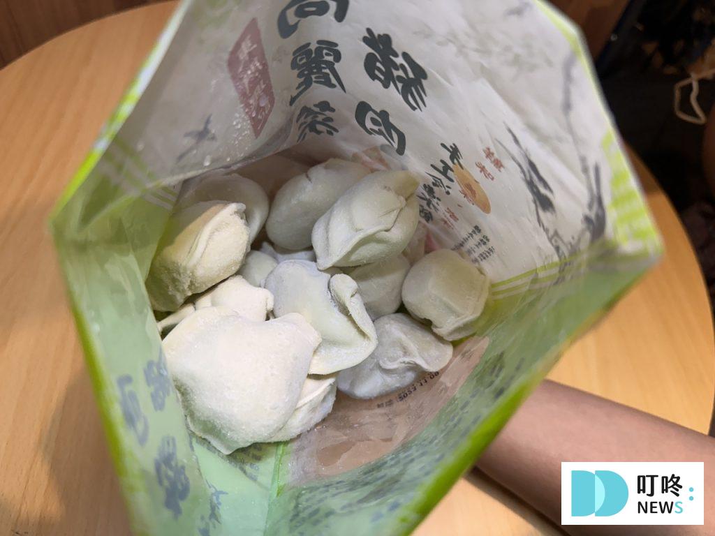東門興記水餃開箱|林青霞愛店究竟吃起來如何?水餃口味、煮法、評價全攻略!冷凍水餃推薦 東門興記-高麗菜豬肉內裝