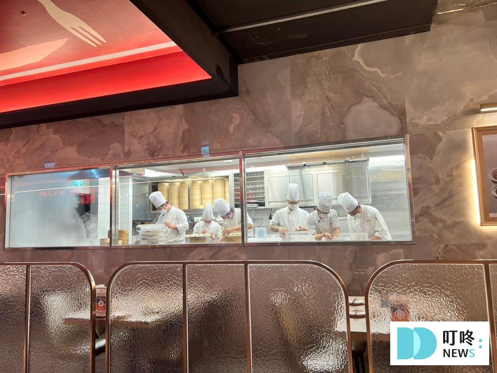 新店裕隆城樂天皇朝:評論、菜單、訂位,首創八色小籠包,色香味兼具的新北美食 樂天皇朝
