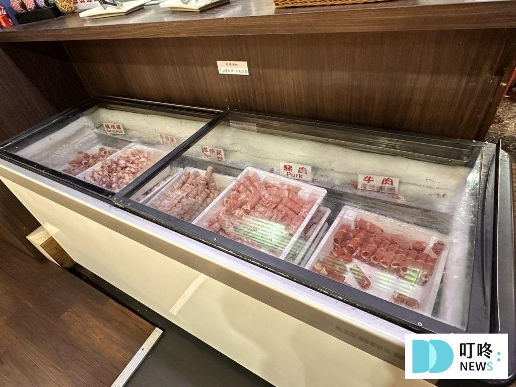 犇鱻涮涮鍋|扇貝、龍珠、虱目魚吃到飽!$500 有找,台北高 CP 值火鍋店真實開箱! 台北中山區火鍋推薦 犇鱻涮涮鍋_肉品2