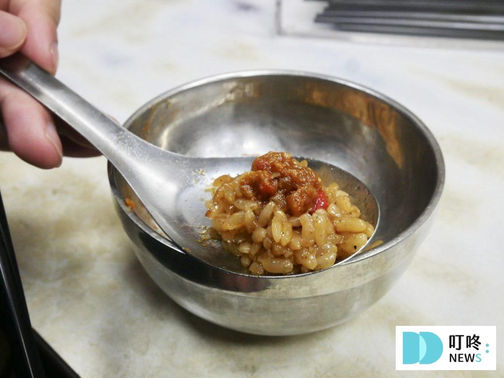 大橋頭老牌筒仔米糕|台北必比登美食:50年老字號米糕,口感粒粒分明、鹹香四溢的好味道! 大橋頭老牌筒仔米糕_菜圃
