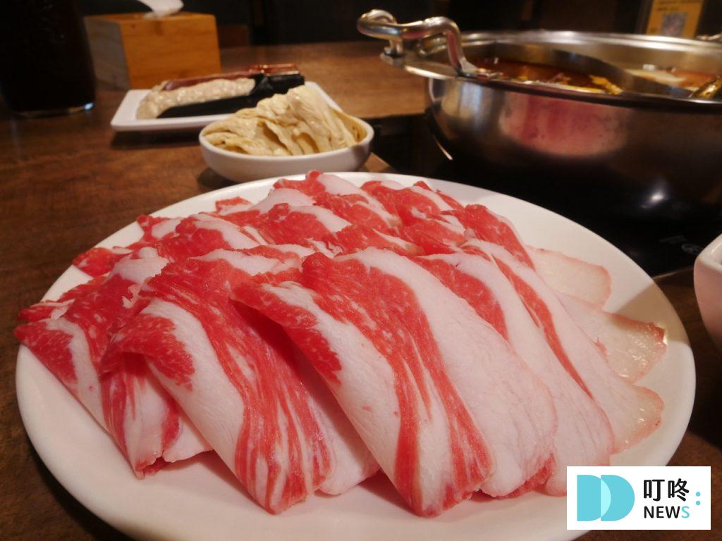 八條老宅|中山區火鍋開箱:辣、香兼備的重慶麻辣鍋底!必點溫體黃牛胸肉! 八條老宅_黃牛