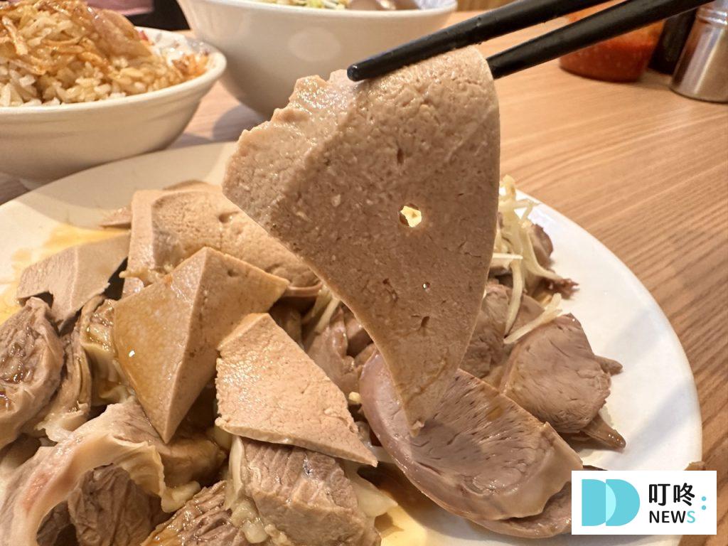 阿國切仔麵|台北必比登美食:銅板價小吃,油蔥飯、切仔麵、黑白切評價心得分享! 阿國切仔麵_豬肝