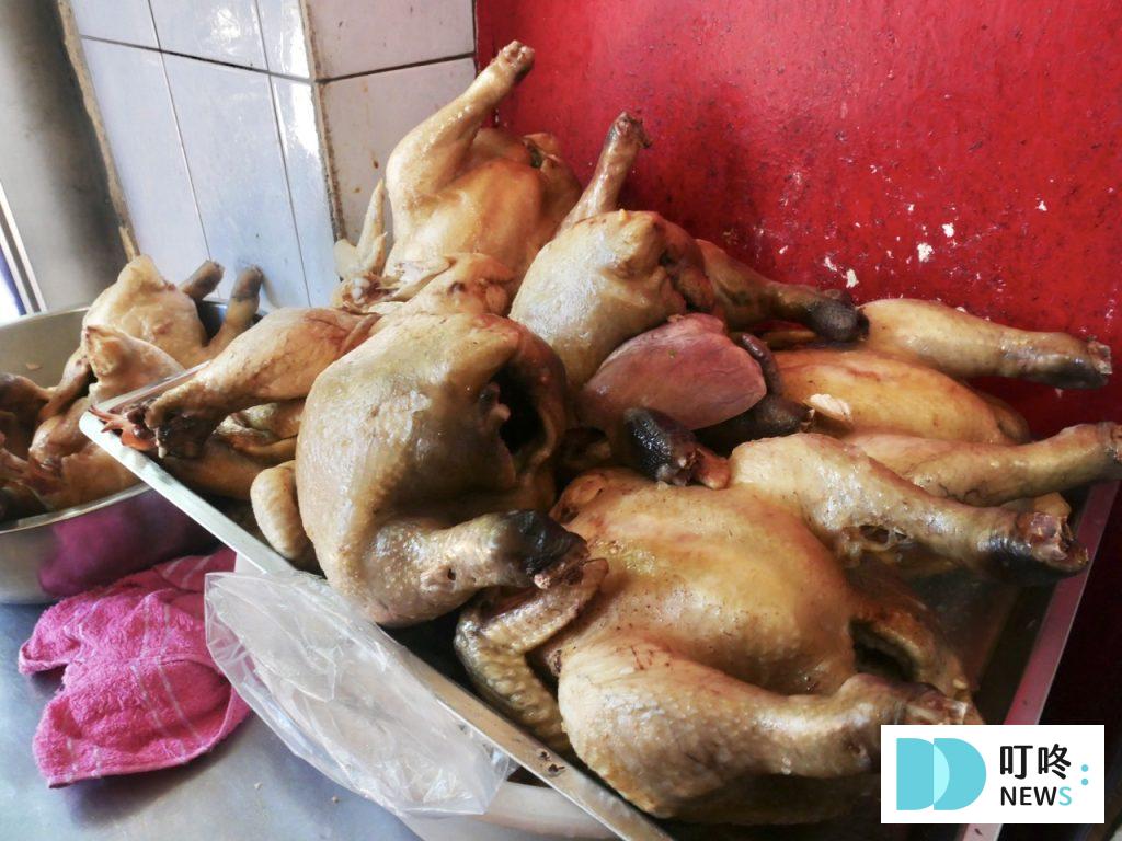 賣麵炎仔|台北必比登美食:銅板美食王者!$20 乾麵、$50 紅燒肉 飄香超過 80年的好味道! 賣麵炎仔_雞