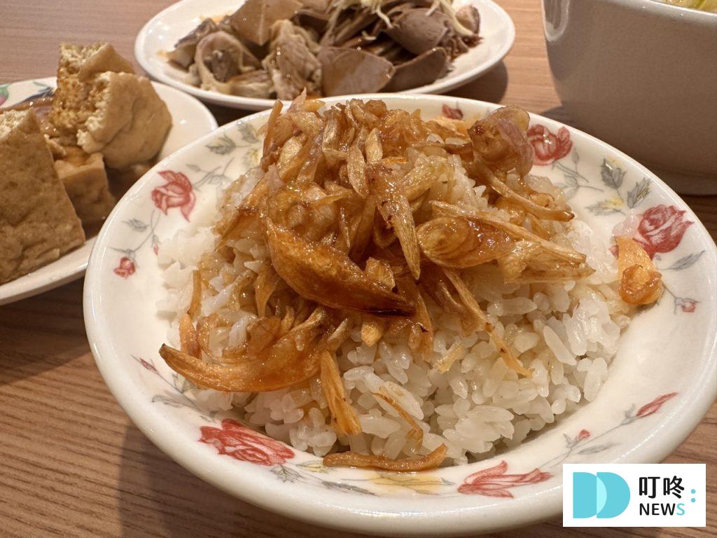 阿國切仔麵|台北必比登美食:銅板價小吃,油蔥飯、切仔麵、黑白切評價心得分享! 阿國切仔麵_油蔥飯
