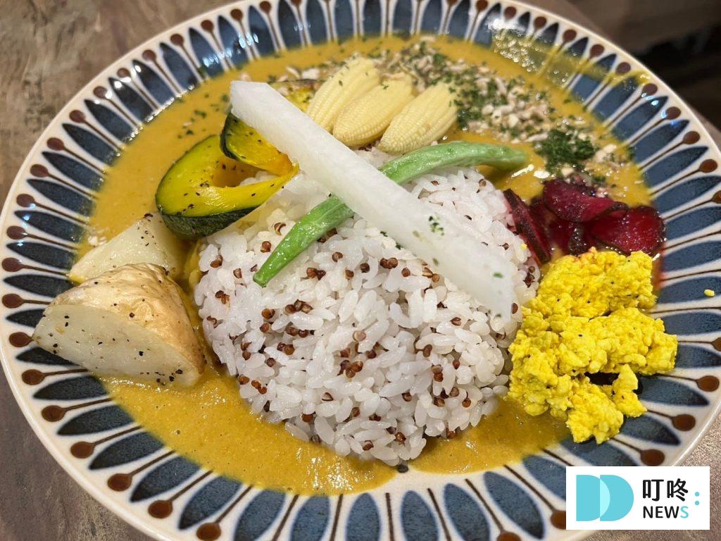 無所洋食 蕃薯堅果黃咖哩