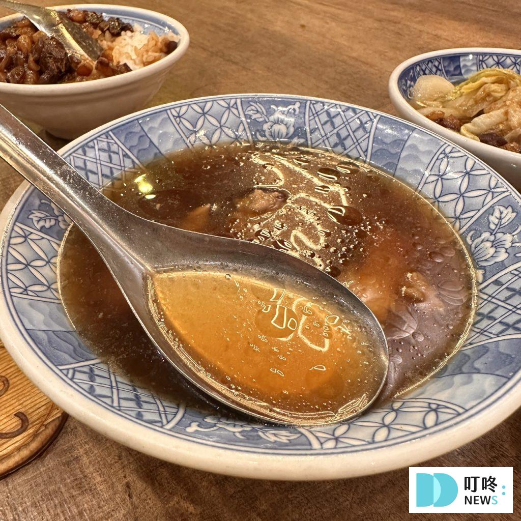 小王煮瓜|台北必比登美食:黑金滷肉飯、清湯瓜仔肉必點!華西街內排隊美食! 小王煮瓜_瓜仔湯