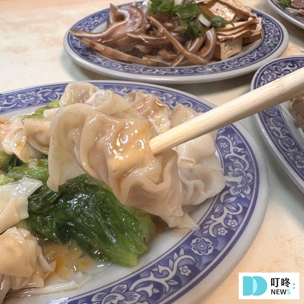 施家鮮肉湯圓| 台北必比登美食:飄香60年的銅板小吃!大橋頭必吃的傳統美食! 施家鮮肉湯圓_紅油炒手2