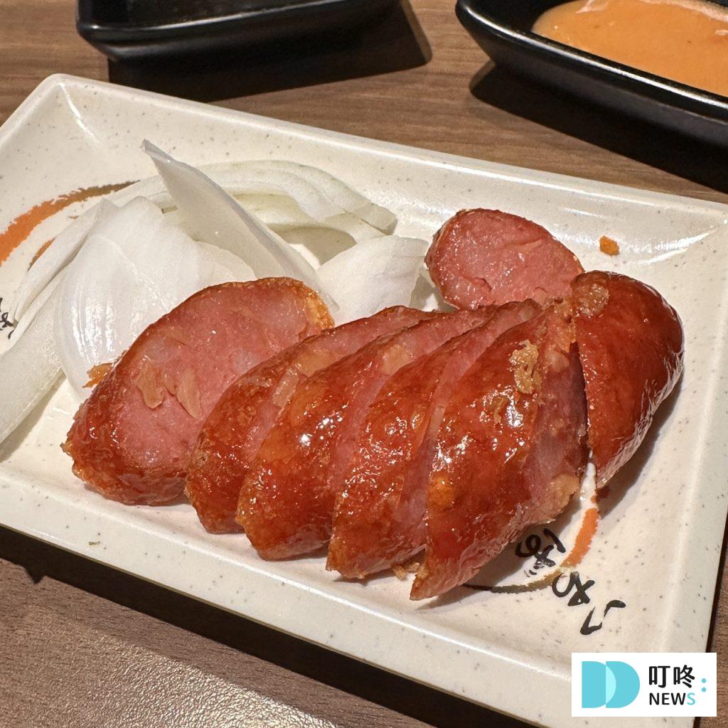 阿城鵝肉|台北必比登美食:煙燻鵝肉、臭豆腐、杏鮑菇香腸必點!雙北最強鵝肉店無誤! 阿城鵝肉_香腸