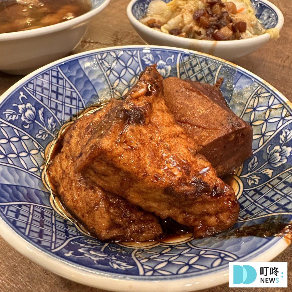 小王煮瓜|台北必比登美食:黑金滷肉飯、清湯瓜仔肉必點!華西街內排隊美食! 小王煮瓜_滷豆腐