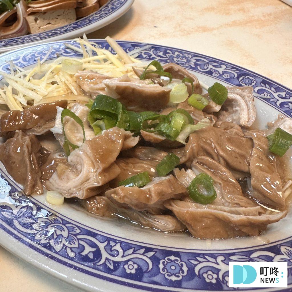 施家鮮肉湯圓| 台北必比登美食:飄香60年的銅板小吃!大橋頭必吃的傳統美食! 施家鮮肉湯圓_小菜