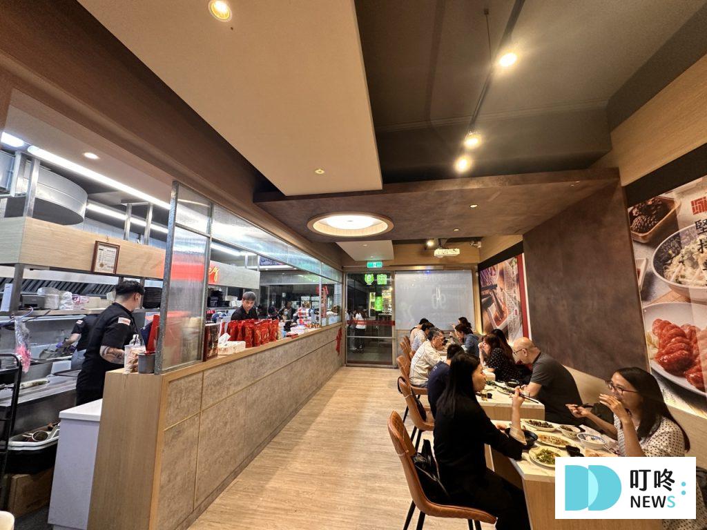 阿城鵝肉|台北必比登美食:煙燻鵝肉、臭豆腐、杏鮑菇香腸必點!雙北最強鵝肉店無誤! 阿城鵝肉_內裡