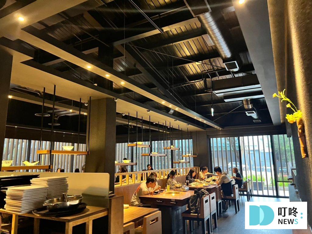 茶六燒肉堂朝富店|台中茶六怎麼點最划算?訂位、停車、菜單、無業配真實評價一次看 茶六燒肉堂 用餐環境