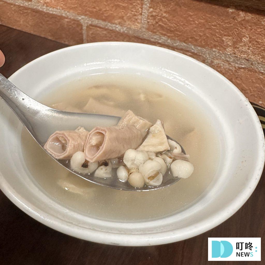 源芳刈包|台北必比登美食:肉口即化的五花肉+軟嫩的外皮,挑戰刈包天花板! 源芳刈包-綜合湯