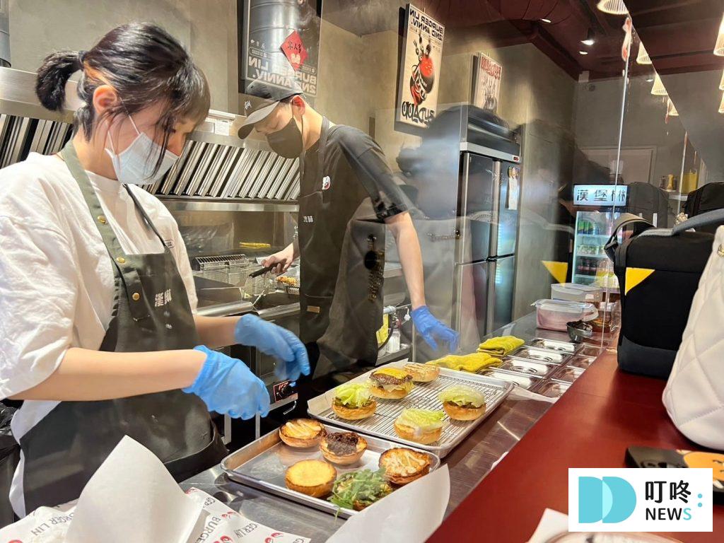 漢堡林|台中西屯精明商圈美食必吃手工美式漢堡:訂位、菜單、評價、停車一次看 漢堡林