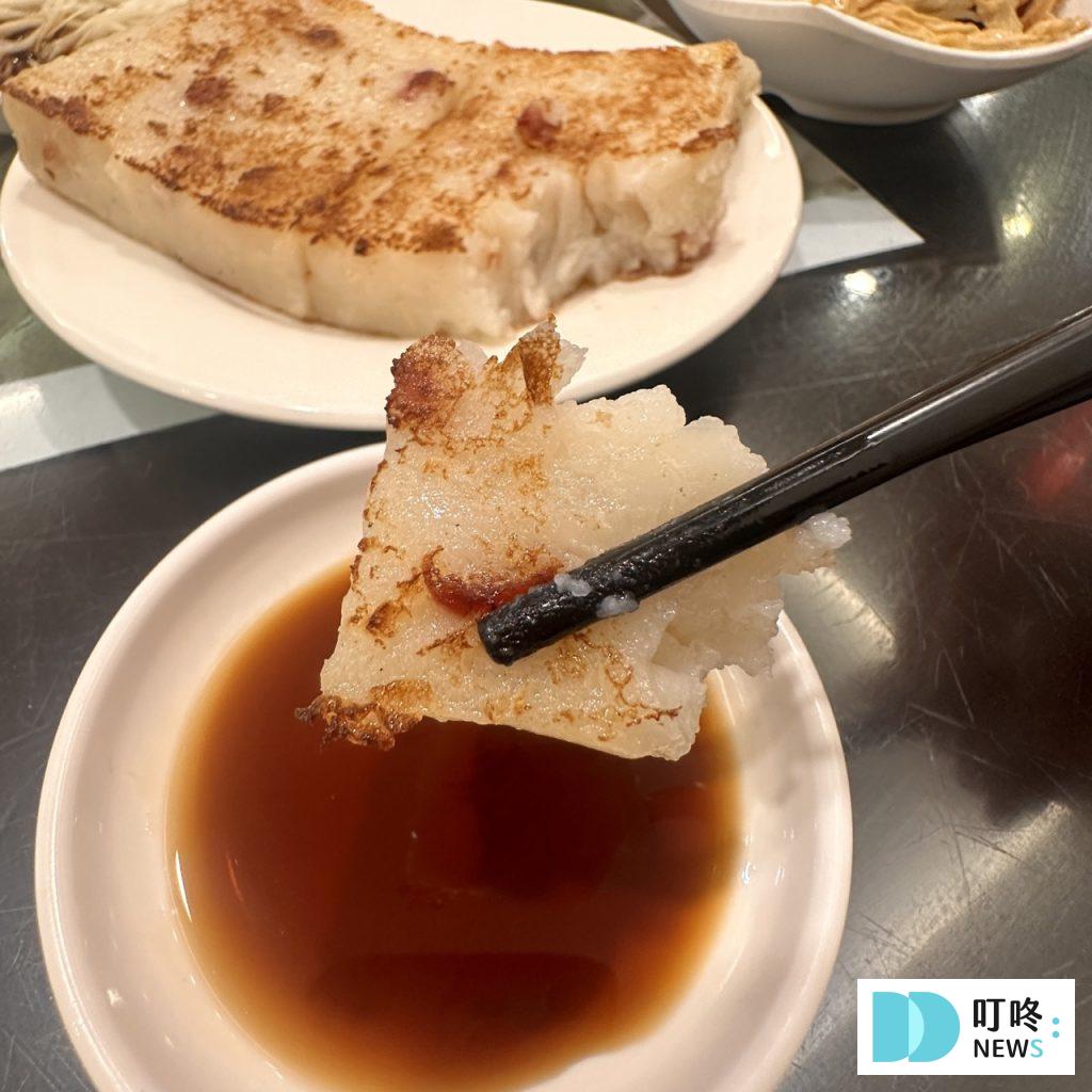 杭州小籠湯包|台北必比登美食:小籠湯包、蘿蔔糕必點!外國人來台必吃的人氣餐廳! 杭州小籠湯包_蘿菠糕2