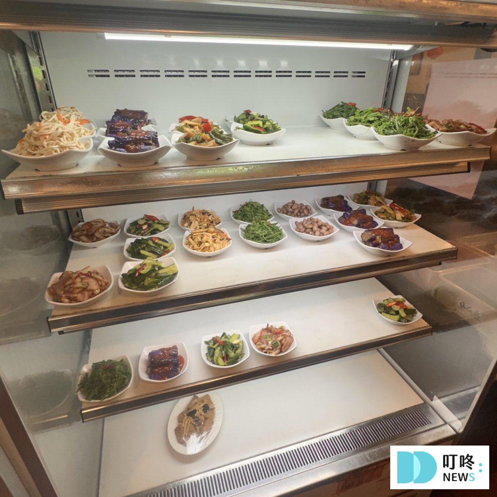 杭州小籠湯包|台北必比登美食:小籠湯包、蘿蔔糕必點!外國人來台必吃的人氣餐廳! 杭州小籠湯包_小菜