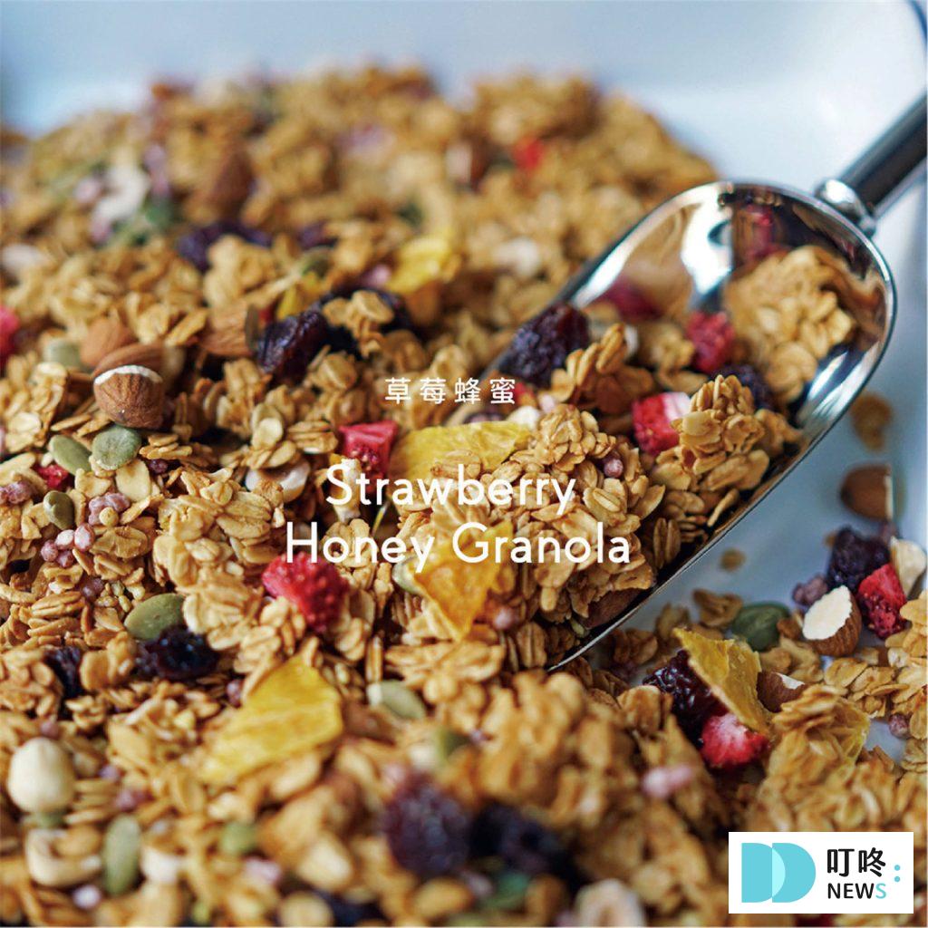 OATGOOD 歐穀 Strawberries Honey Granola $140