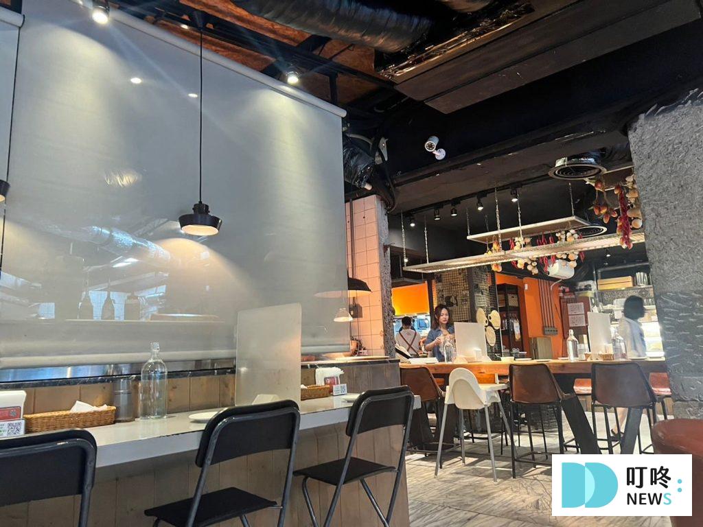 請請義大利餐廳｜店家內部