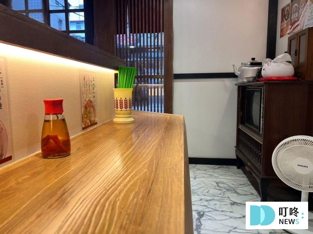 濟善老麵小碧潭店|新北新店區美食:菜單、訂位、心得評論,小碧潭店療癒台味老雞湯系拉麵 叮咚News|分享新奇與樂趣