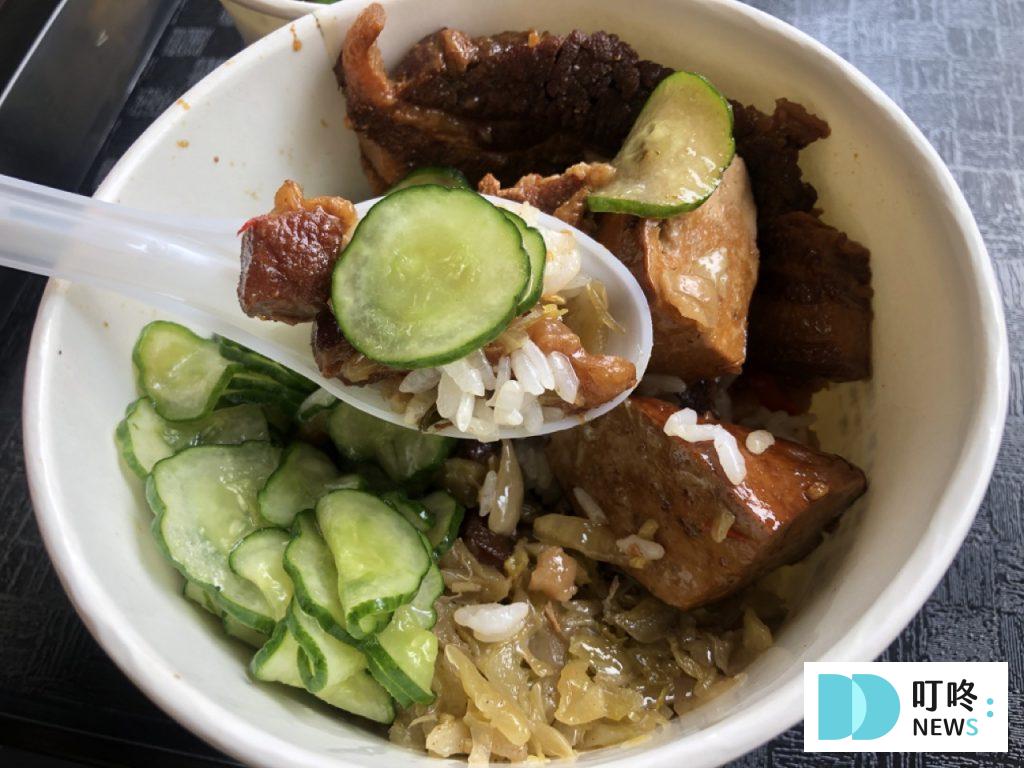 一甲子餐飲|台北必比登美食:祖師廟旁神級焢肉飯!入口即化、肉香四溢,萬華在地的好味道! 一甲子餐飲_控肉飯3