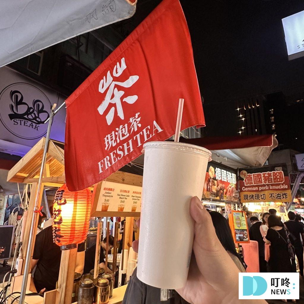 【饒河夜市美食推薦】10大必吃美食!必比登滷味攤、胡椒餅、舒芙蕾…等排隊美食一次看! 饒河夜市美食推薦_紅茶2