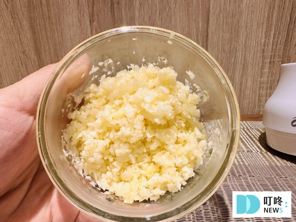 【Arlink 鬆搗菜菜籽開箱】多功能電動食物調理!價格、規格、評價懶人包! Arlink 鬆搗菜菜籽_蒜頭搗蒜成效