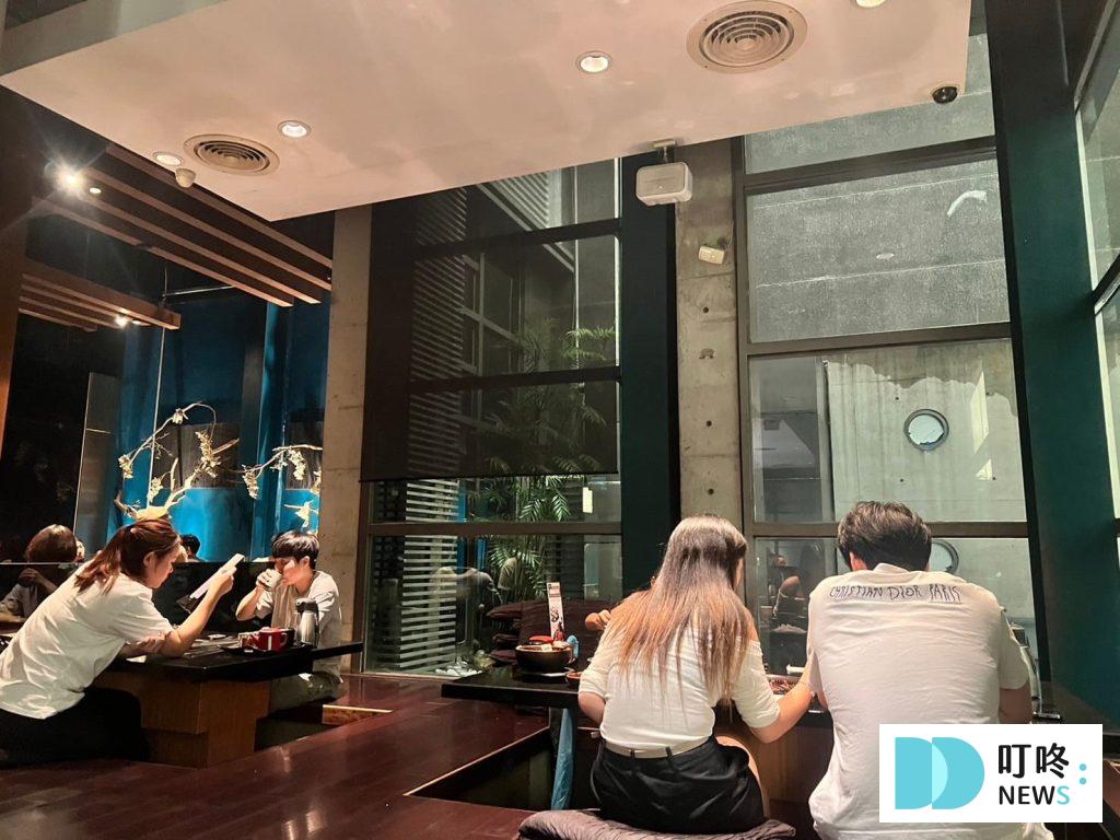碳佐麻里台南府前店｜店家內部