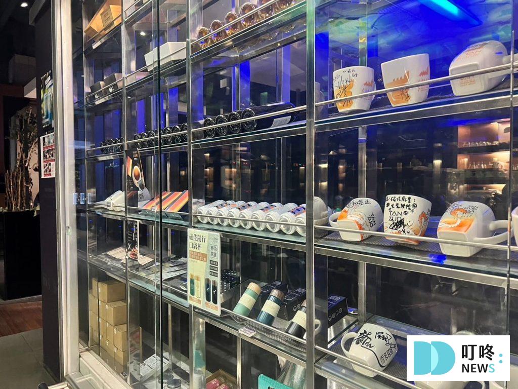 碳佐麻里台南府前店｜店家內部